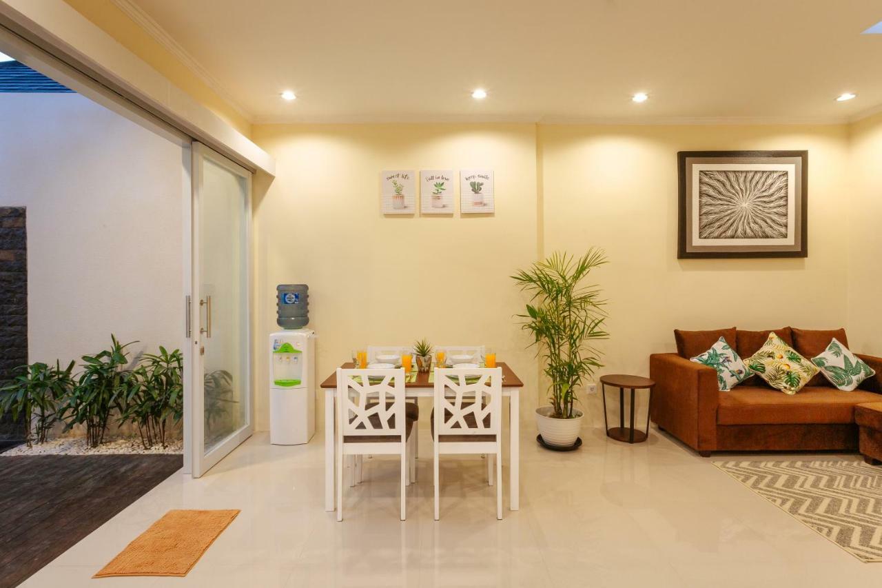 Villa Julie Seminyak  Exterior photo