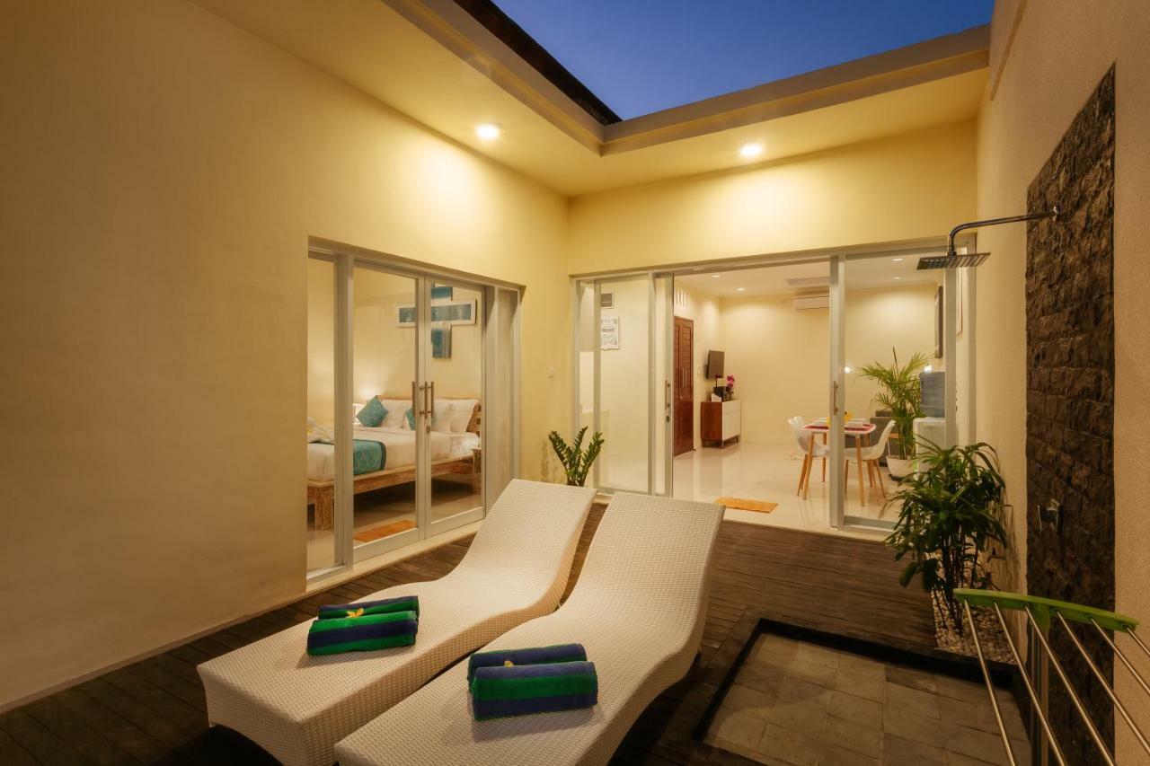 Villa Julie Seminyak  Exterior photo